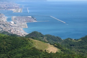 Xtrallusion offers independent self-guided Walking, Adventure, Activity, Skiing and Paragliding Holiday itineraries on the Italian Rivieras, in the Italian Lakes, in the Italian Alps and in some of the most beautiful corners of Italy.